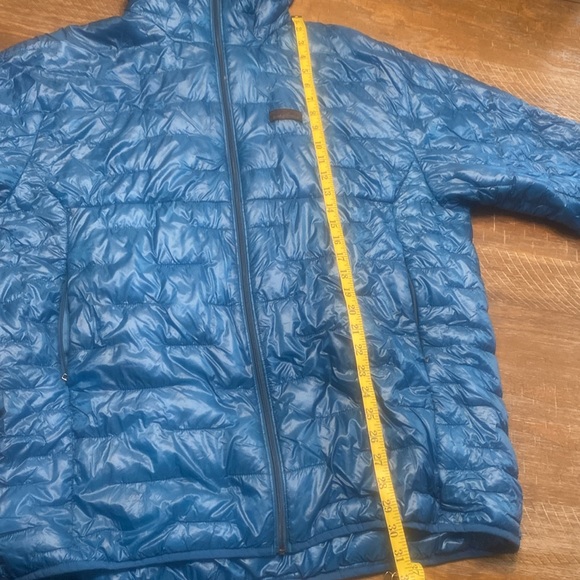Patagonia men’s hooded jacket - Picture 5 of 11